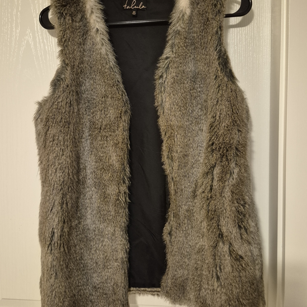 Talula Black Faux Fur Vest